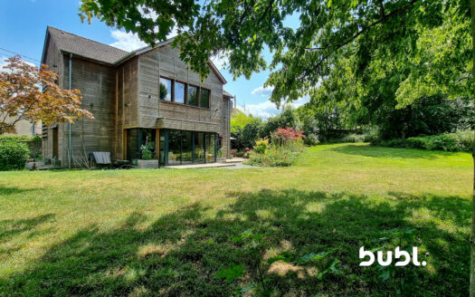 Maison 7 pièces en bois